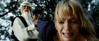 Pai Mei retorciendo el brazo a La Novia en Kill Bill vol. 2 para enseñarle una lección Capricornio
